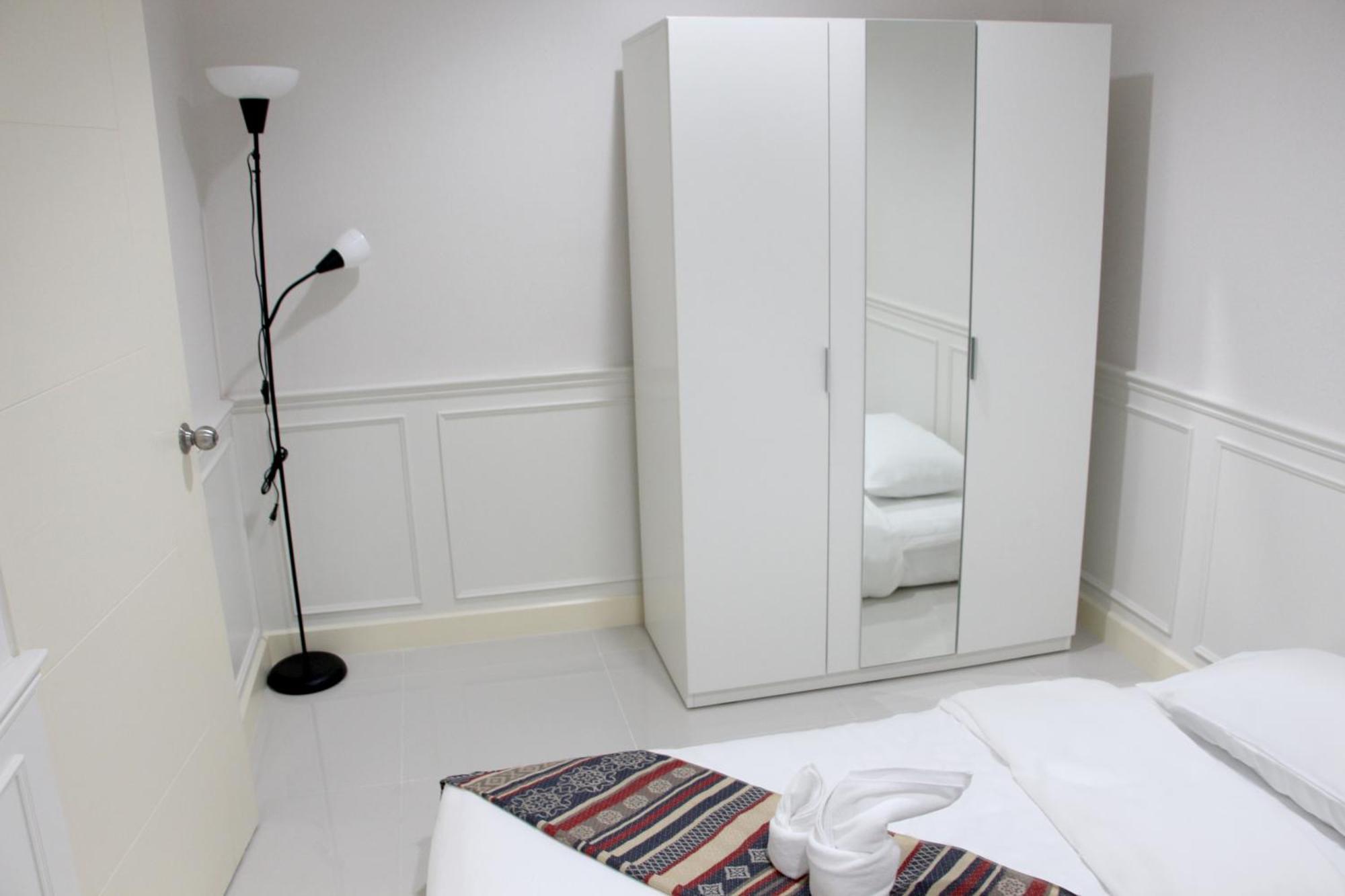 Vila Latkrabangbishome Near Suvarnabhumi Airport ลาดกระบังบิซโฮม